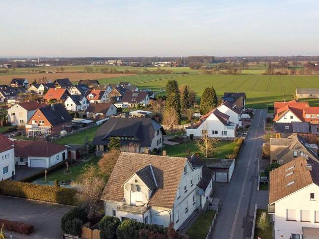 Mehrfamilienhaus zum Kauf 295.000 € 11 Zimmer 280 m² 850 m² Grundstück Gehlenbeck Lübbecke 32312