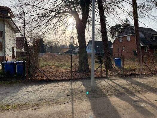 Grundstück zum Kauf provisionsfrei 215.000 € 555,5 m² Grundstück Vorstadt Strausberg 15344