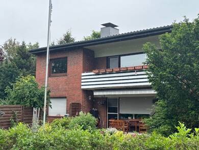 Haus zum Kauf 749.000 € 410 m² 1.670 m² Grundstück Elmshorner Str. 236-238 Pinneberg 25421