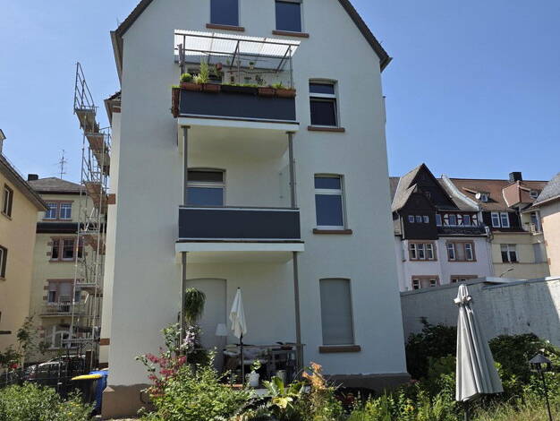Wohnung zur Miete 1.290 € 3,5 Zimmer 92 m² Dachgeschoss, 3. Geschoss frei ab 01.09.2025 Leonhardstraße 34 Friedberg Friedberg (Hessen) 61169