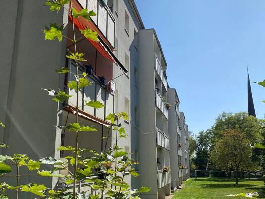 Wohnung zur Miete 420 € 4 Zimmer 69,5 m² 4. Geschoss Langenberg Gera 07552