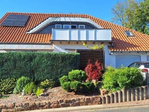 Einfamilienhaus zum Kauf provisionsfrei 379.000 € 10 Zimmer 264 m² 874 m² Grundstück frei ab 01.09.2026 Am Bramwald 5 Oedelsheim Oberweser 34399