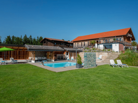 Bauernhaus zum Kauf 4.500.000 € 15 Zimmer 887 m² 6.224 m² Grundstück Vorauf Siegsdorf 83313
