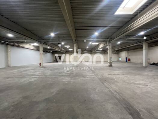 Lagerhalle zur Miete 1.352 m² Lagerfläche teilbar ab 2.073 m² Hoengen Alsdorf 52477