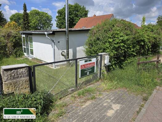 Bungalow zum Kauf 127.500 € 2 Zimmer 33 m² 393 m² Grundstück Motzen Mittenwalde 15741