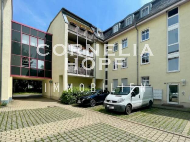 Wohnung zur Miete 400 € 3 Zimmer 76,5 m² 2. Geschoss frei ab sofort Gotha Gotha 99867
