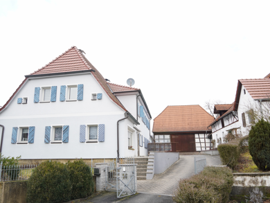 Mehrfamilienhaus zum Kauf 10 Zimmer 329 m² 3.815 m² Grundstück Unnersdorf Bad Staffelstein 96231