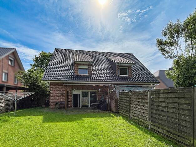 Doppelhaushälfte zum Kauf 249.000 € 5 Zimmer 112 m² 374 m² Grundstück Dickenberg Ibbenbüren 49479