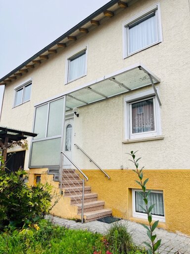 Mehrfamilienhaus zum Kauf 289.000 € 7 Zimmer 100 m² 454 m² Grundstück frei ab sofort Mötzingen 71159