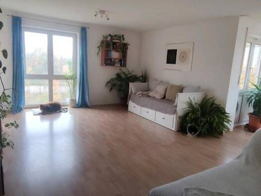 Wohnung zur Miete 1.320 € 3 Zimmer 90 m² Geschoss 1/5 frei ab sofort Lechhausen Augsburg 86169