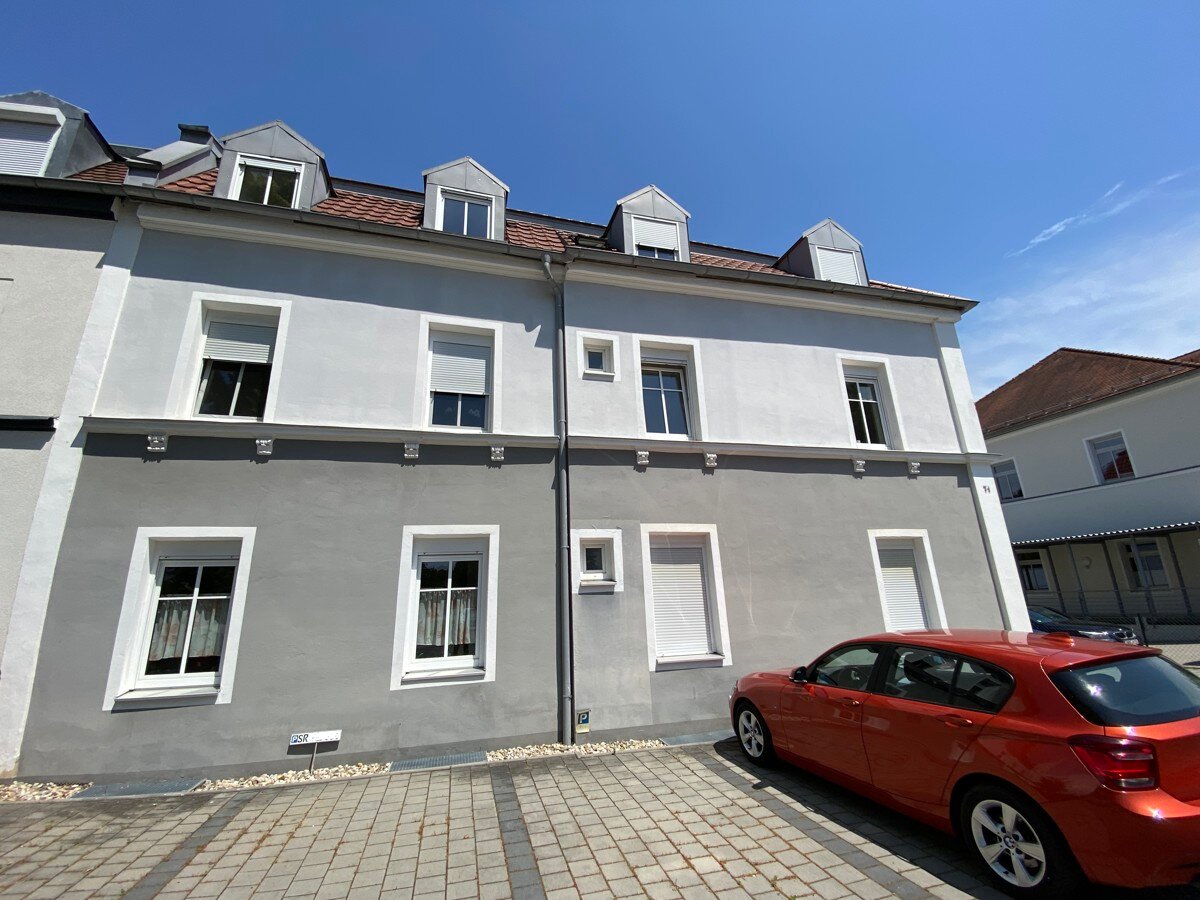 Wohnung zum Kauf 189.000 € 3 Zimmer 75,1 m²<br/>Wohnfläche Planungsbezirk 127 Straubing 94315