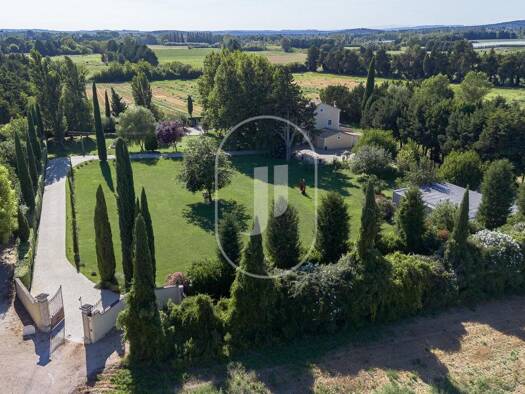Haus zum Kauf 1.690.000 € 303 m² 7.230 m² Grundstück Secteur Sud Pernes-les-Fontaines 84210