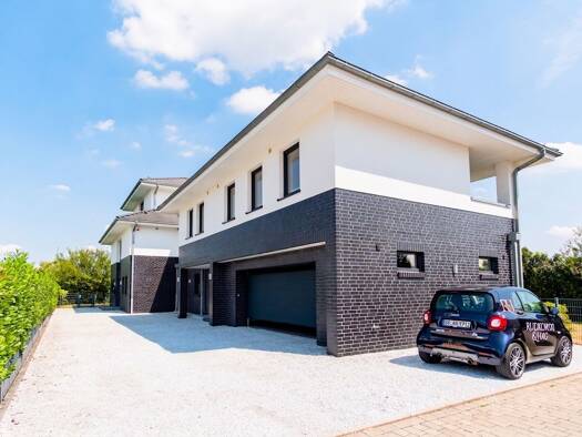 Villa zum Kauf 2.450.000 € 9 Zimmer 398,5 m² 867 m² Grundstück Widdersdorf Köln / Widdersdorf 50859