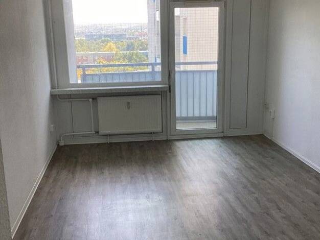 Wohnung zur Miete nur mit Wohnberechtigungsschein 653 € 3 Zimmer 78,5 m² 1. Geschoss frei ab 01.11.2026 Prohliser Allee 31 Prohlis-Süd Dresden 01239