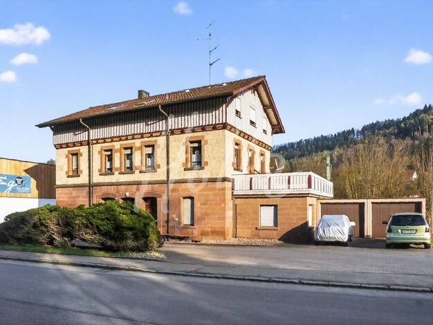 Mehrfamilienhaus zum Kauf 330.000 € 13 Zimmer 298 m² 535 m² Grundstück Bahnhof Epfendorf 1 Epfendorf Epfendorf 78736