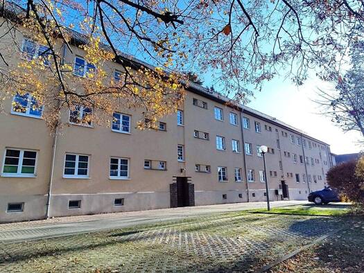 Wohnung zum Kauf 35.000 € 3 Zimmer 62,8 m² EG Reusa Plauen 08529