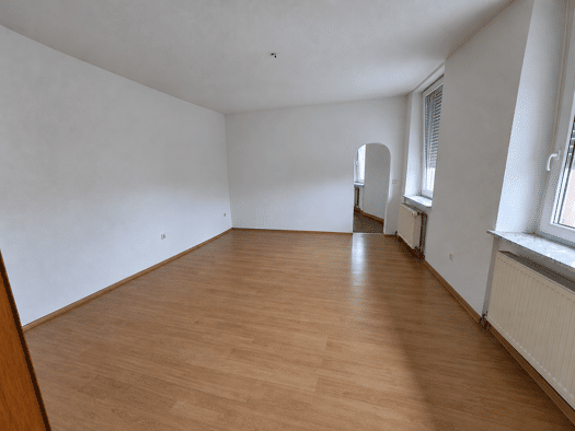 Wohnung zur Miete 700 € 2 Zimmer 70 m² Geschoss 1/2 frei ab sofort Neustadt-Stadt Neustadt an der Weinstraße 67434