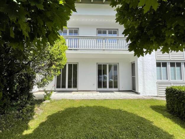 Mehrfamilienhaus zum Kauf 1.050.000 € 12 Zimmer 261 m² 600 m² Grundstück Raubling 83064