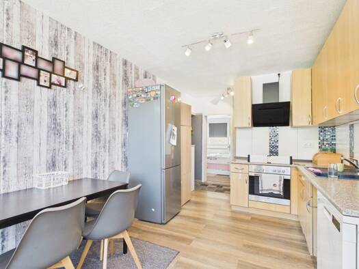 Wohnung zum Kauf 130.000 € 2,5 Zimmer 64 m² Roxheim Bobenheim-Roxheim 67240