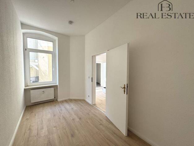Wohnung zur Miete 297 € 2 Zimmer 33 m² frei ab sofort Annastraße 9 Stadtfeld Ost Magdeburg 39108