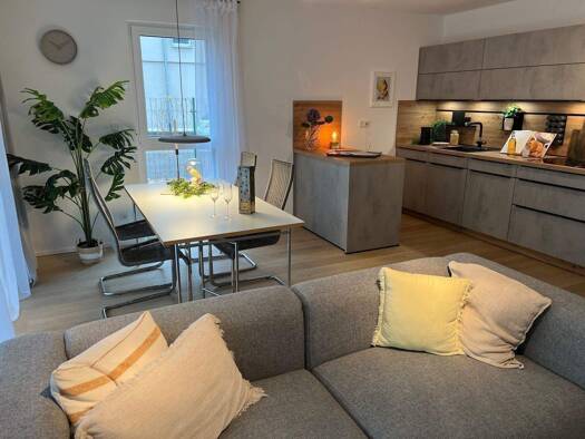 Wohnung zum Kauf - Neubau provisionsfrei 626.000 € 4 Zimmer 101 m² 1. Geschoss frei ab sofort Bertolt-Brecht-Str. 2 Herzogenaurach 91074