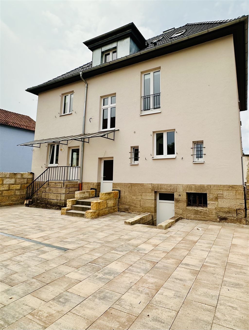 Haus zum Kauf 693.000 € 8 Zimmer 280 m²<br/>Wohnfläche Innenstadt Coburg Stadt 96450