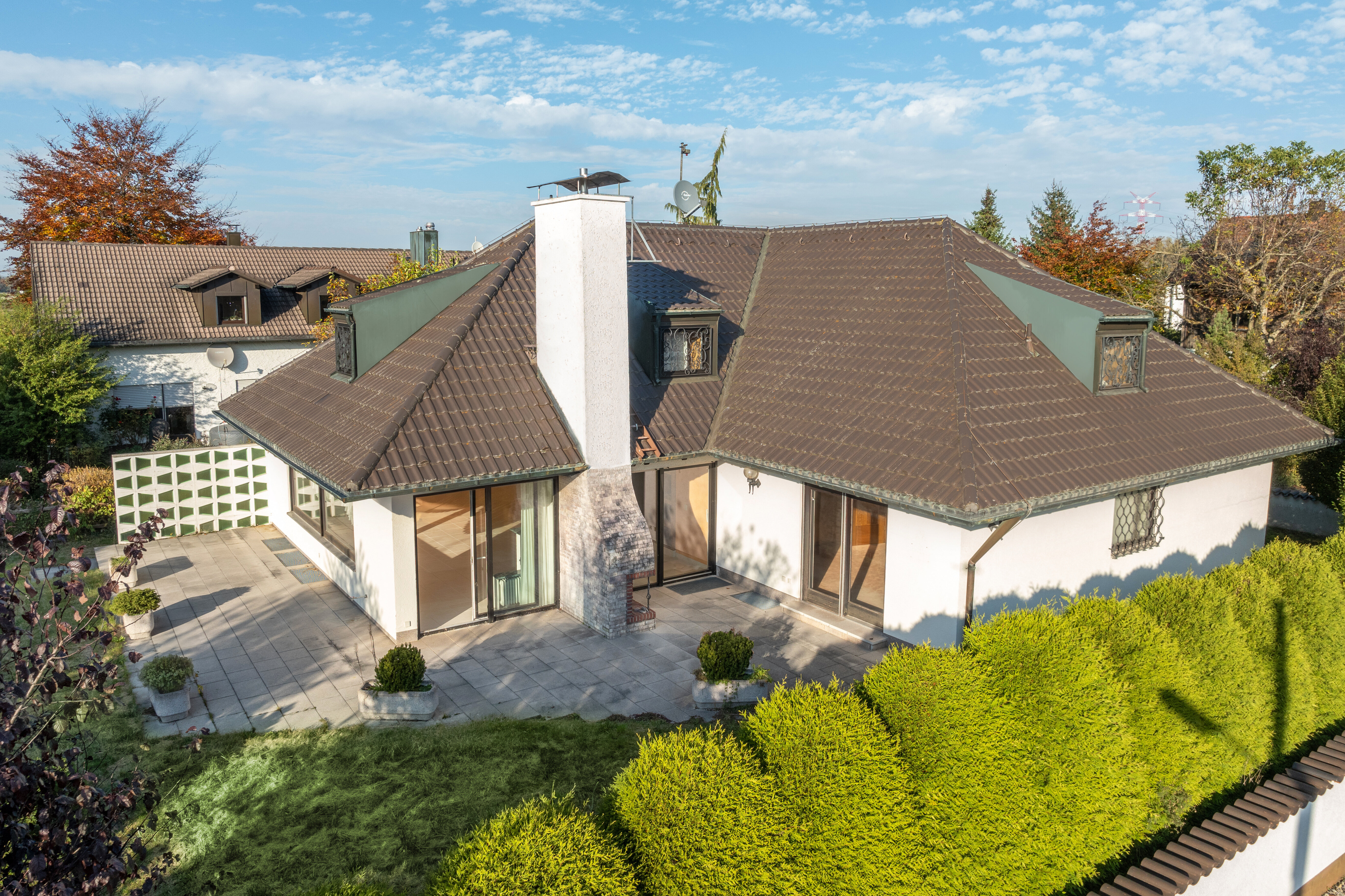 Einfamilienhaus zum Kauf 1.490.000 € 5,5 Zimmer 247 m²<br/>Wohnfläche 859 m²<br/>Grundstück Lochhausen München 81249