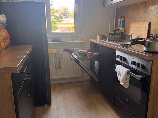 WG-Zimmer zur Miete 292 € 20 m² Geschoss 2/4 frei ab 01.09.2026 Flemmingstraße 31 Altendorf Altendorf 09116