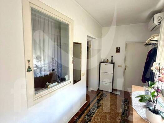 Haus zum Kauf 90.000 € 4 Zimmer 302 m² Okučani