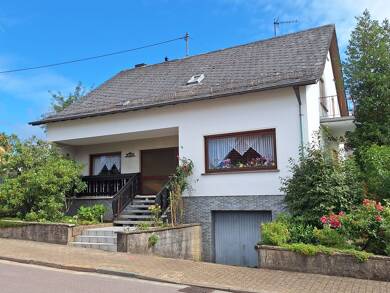 Einfamilienhaus zum Kauf provisionsfrei 225.000 € 10 Zimmer 199 m² 495 m² Grundstück Britten Britten 66679