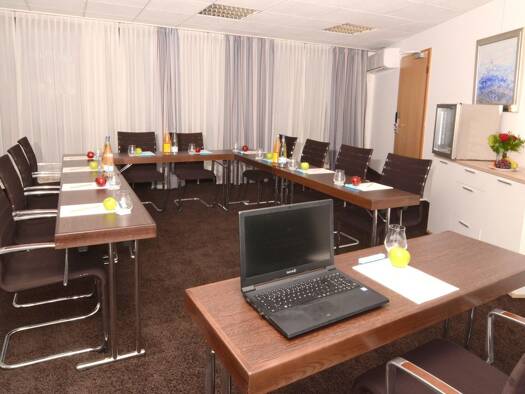 Bürofläche zur Miete provisionsfrei 550 € 53 m² Bürofläche Dieselstrasse Gerlingen 70839