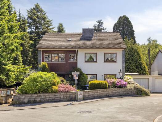 Mehrfamilienhaus zum Kauf 599.000 € 6 Zimmer 180 m² 2.475 m² Grundstück Ronsdorf Ronsdorf-Mitte / Nord 42369