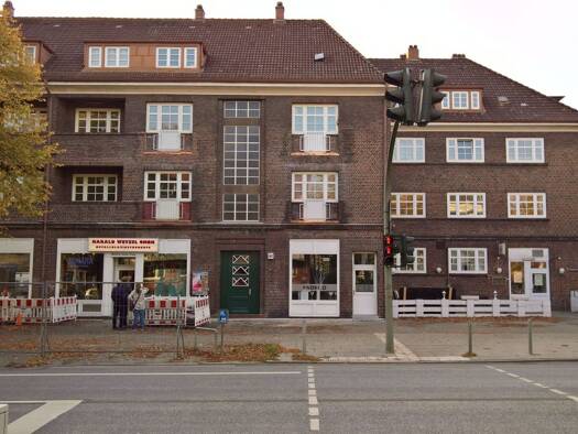 Wohnung zur Miete 950 € 3 Zimmer 81,7 m² 1. Geschoss frei ab 10.08.2026 Alsterkrugchaussee 585 Fuhlsbüttel Nord 22335