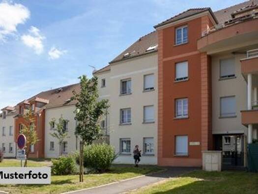 Mehrfamilienhaus zum Kauf als Kapitalanlage geeignet 945.700 € 5 Zimmer 72,3 m² 367,1 m² Grundstück Rerobichlstr.. Oberndorf in Tirol 6372
