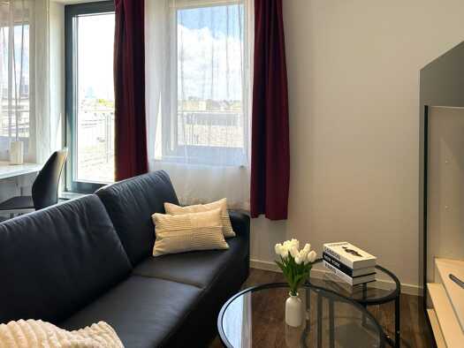 Wohnung zur Miete 1.695 € 2 Zimmer 39 m² frei ab sofort Niederrad Süd 60528