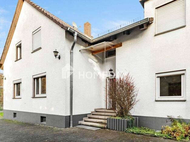 Mehrfamilienhaus zum Kauf 399.000 € 8 Zimmer 175 m² 1.500 m² Grundstück Griesheim Frankfurt 65933