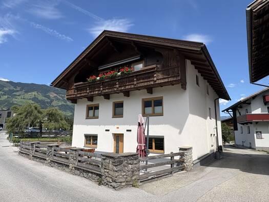Wohnung zum Kauf 405.000 € 4 Zimmer 84 m² Fügen 6263