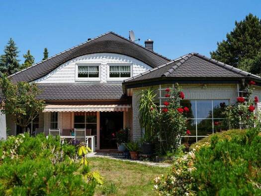 Einfamilienhaus zum Kauf 568.000 € 3 Zimmer 165 m² 736 m² Grundstück frei ab 01.03.2026 Radewege Beetzsee 14778