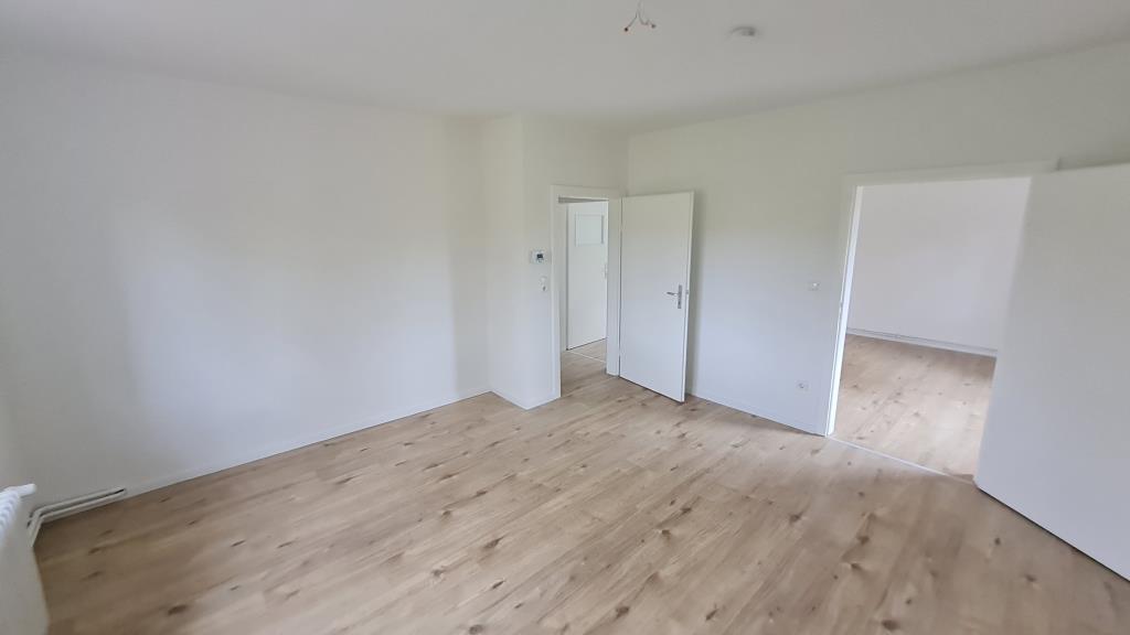 Wohnung zur Miete 549 € 3 Zimmer 57,8 m²<br/>Wohnfläche 1.<br/>Geschoss Parkstraße 3 Kirchweyhe Weyhe 28844