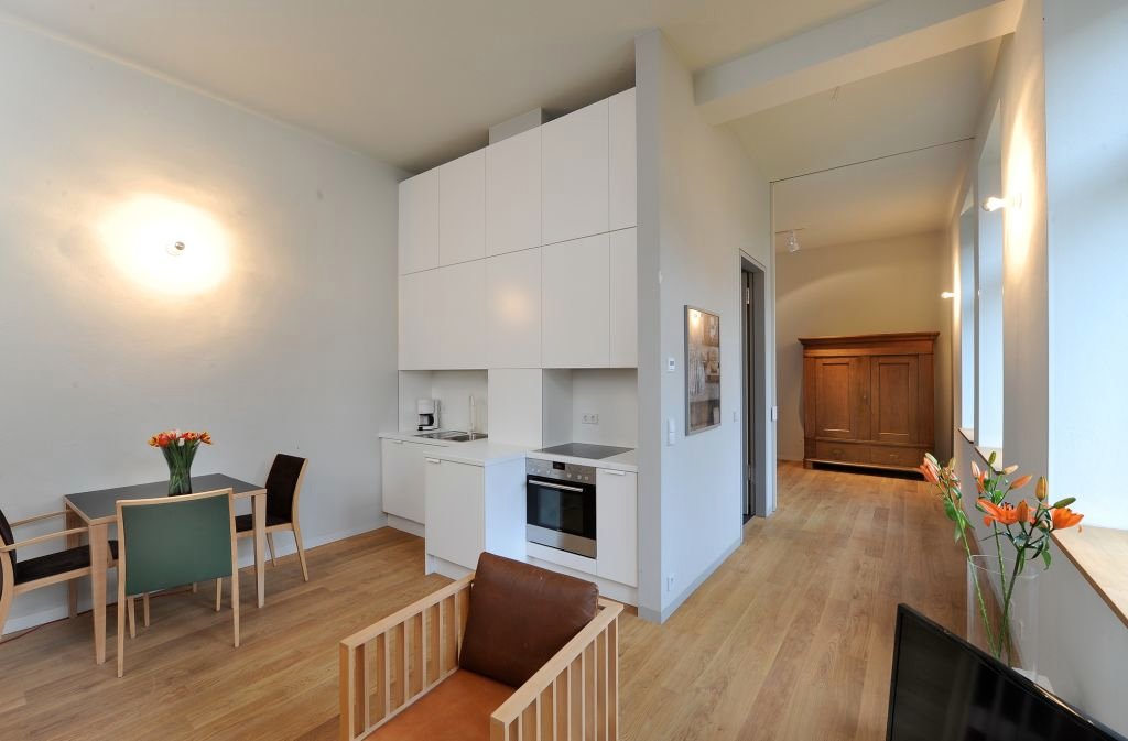 Wohnung zur Miete Wohnen auf Zeit 1.790 € 2 Zimmer 47 m²<br/>Wohnfläche ab sofort<br/>Verfügbarkeit Koppenstraße Friedrichshain Berlin 10243