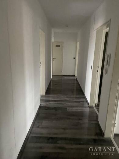 Wohnung zum Kauf 189.000 € 4 Zimmer 93 m² 4. Geschoss Traunreut Traunreut 83301