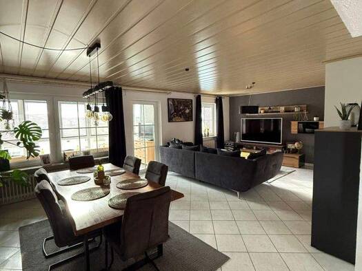 Wohnung zum Kauf 295.000 € 4 Zimmer 168 m² Feuchtwangen 91555