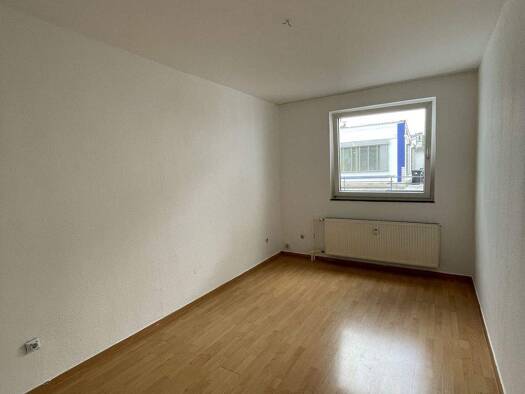Wohnung zur Miete 770 € 2 Zimmer 53 m² Nied Frankfurt am Main 65934