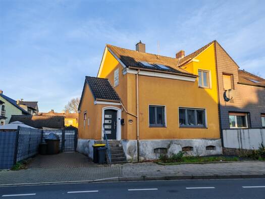 Doppelhaushälfte zum Kauf 260.000 € 4 Zimmer 95,5 m² 259 m² Grundstück Westicker Straße 24a Kamen-Mitte Kamen 59174