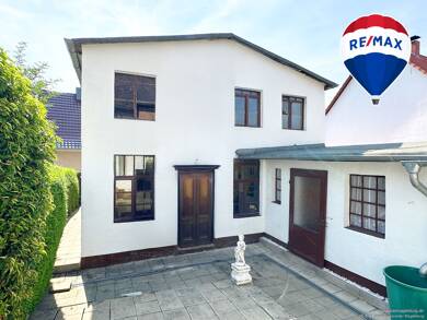 Einfamilienhaus zum Kauf 12 Zimmer 75 m² 440 m² Grundstück Neuwegersleben Am Großen Bruch / Neuwegersleben 39393