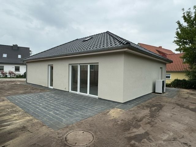 Bungalow zum Kauf provisionsfrei 329.000 € 3 Zimmer 100 m²<br/>Wohnfläche 429 m²<br/>Grundstück ab sofort<br/>Verfügbarkeit Im Kamp 15 Neuenkirchen Neuenkirchen 29643