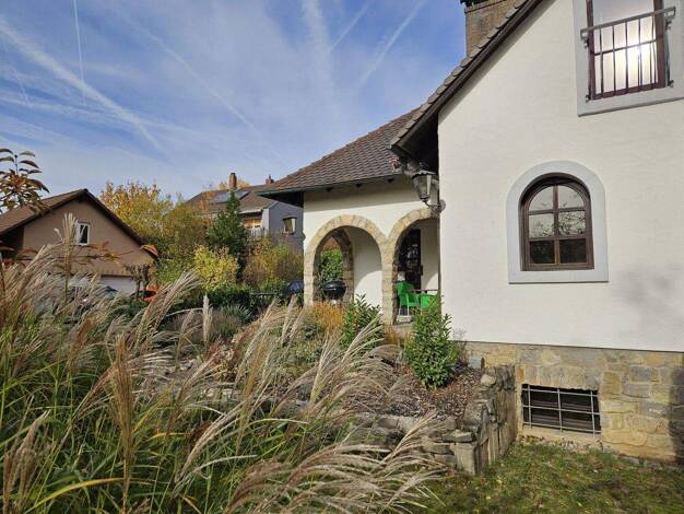 Einfamilienhaus zum Kauf 795.000 € 6 Zimmer 289 m² 1.037 m² Grundstück Uettingen 97292