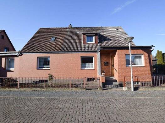 Einfamilienhaus zum Kauf 280.000 € 6 Zimmer 160 m² 656 m² Grundstück Thiede Salzgitter 38239