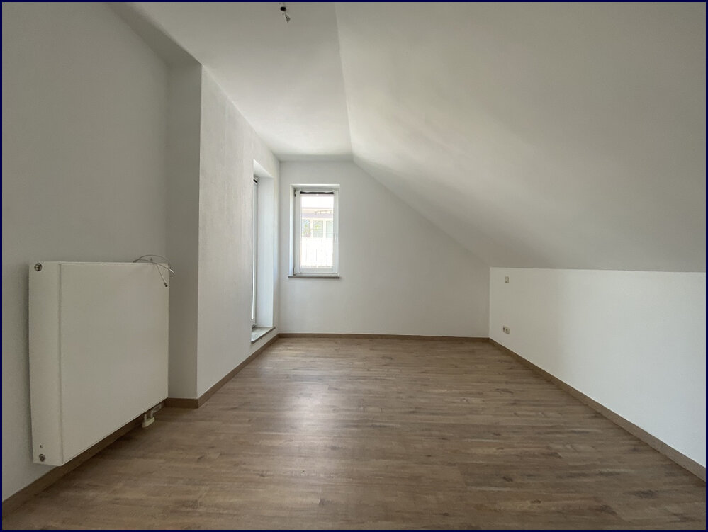 Wohnung zum Kauf 175.000 € 2 Zimmer 56,3 m²<br/>Wohnfläche 3.<br/>Geschoss Obere Hockermühle Amberg 92224