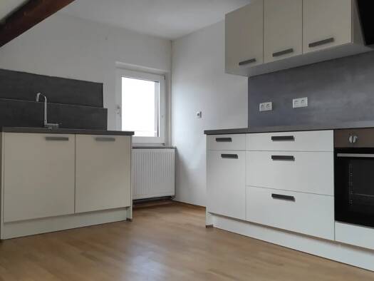 Wohnung zur Miete 850 € 2 Zimmer 67 m² Geschoss 2/3 frei ab 01.02.2027 Langwaden Bensheim 64625